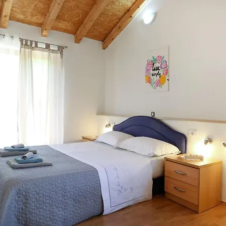 House Marijan Holiday home *