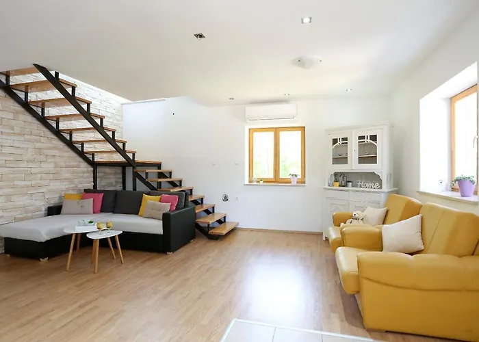 House Marijan * Sestanovac