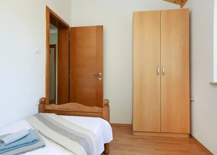 House Marijan Holiday home Sestanovac