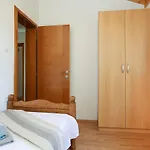 House Marijan 度假居 Šestanovac