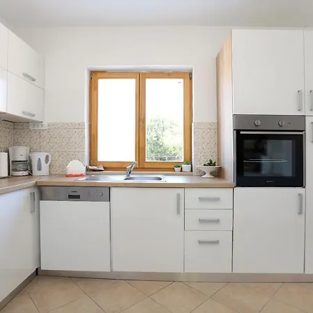 House Marijan Vakantiehuis Šestanovac